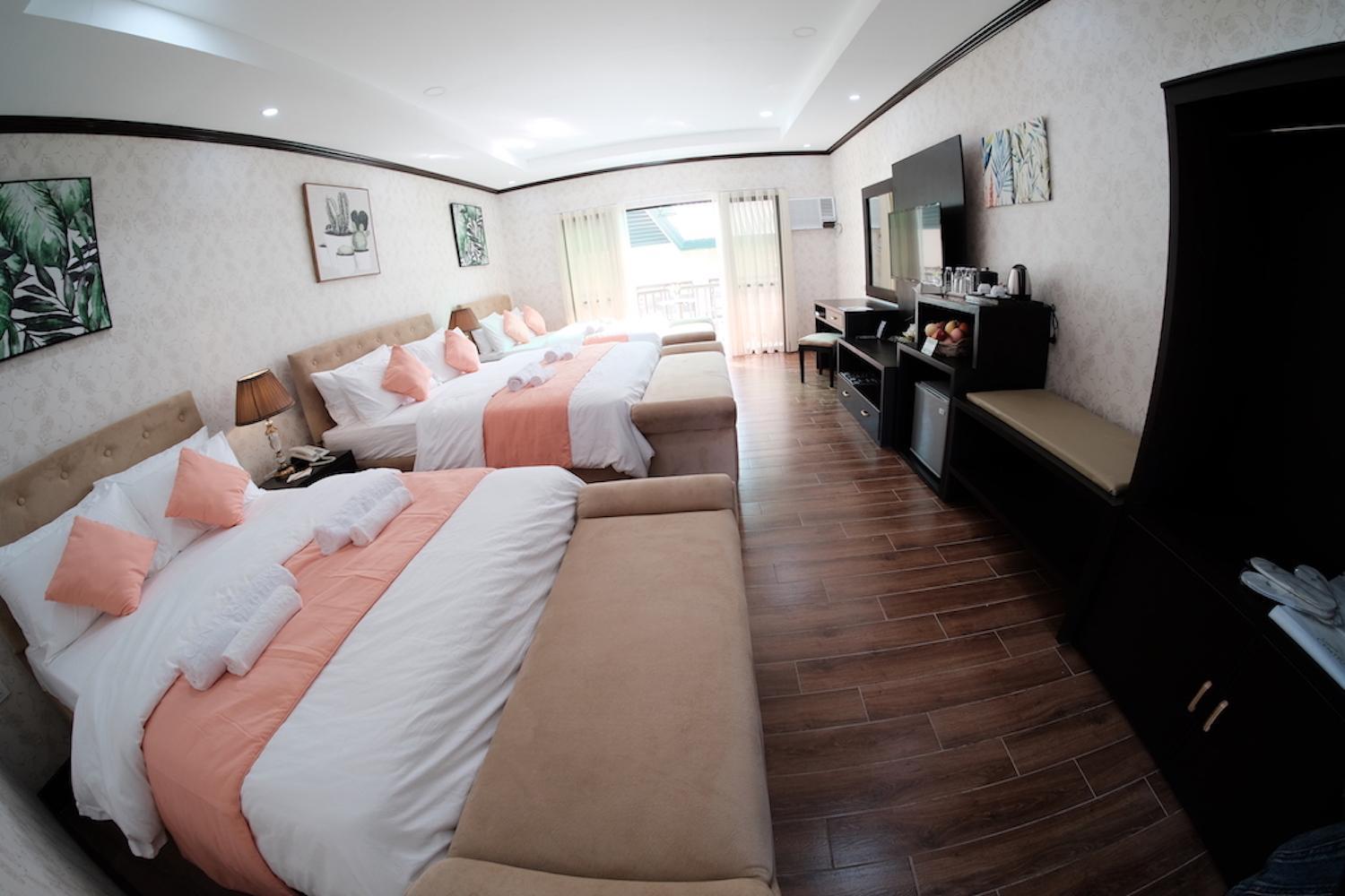 Luisita Central Park Hotel Tarlac City Zimmer foto