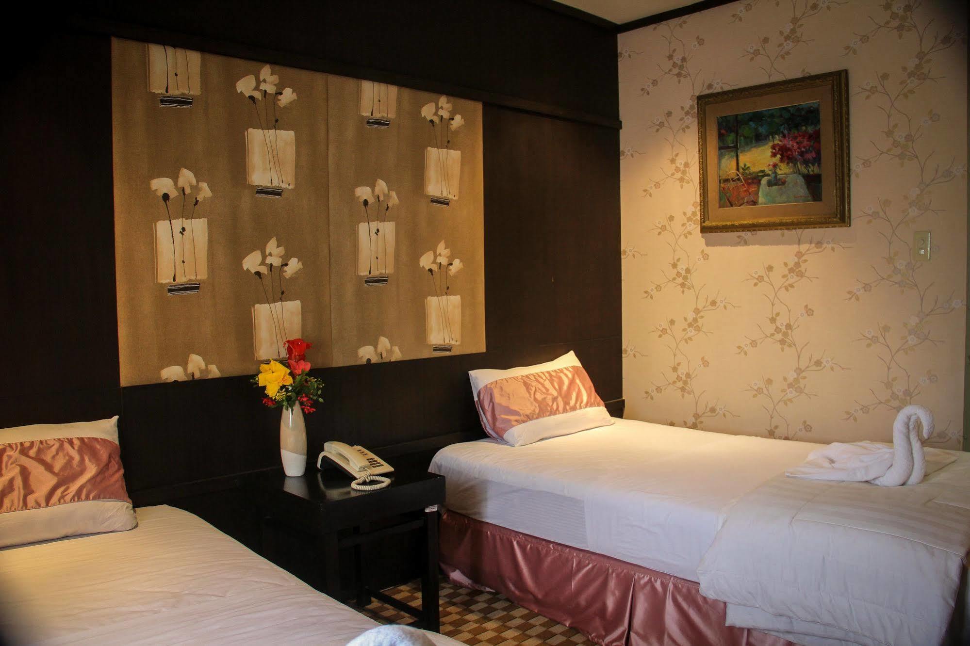 Luisita Central Park Hotel Tarlac City Exterior foto